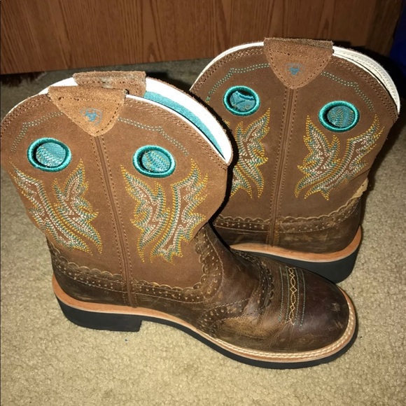 Ariat Shoes - Teal boots!